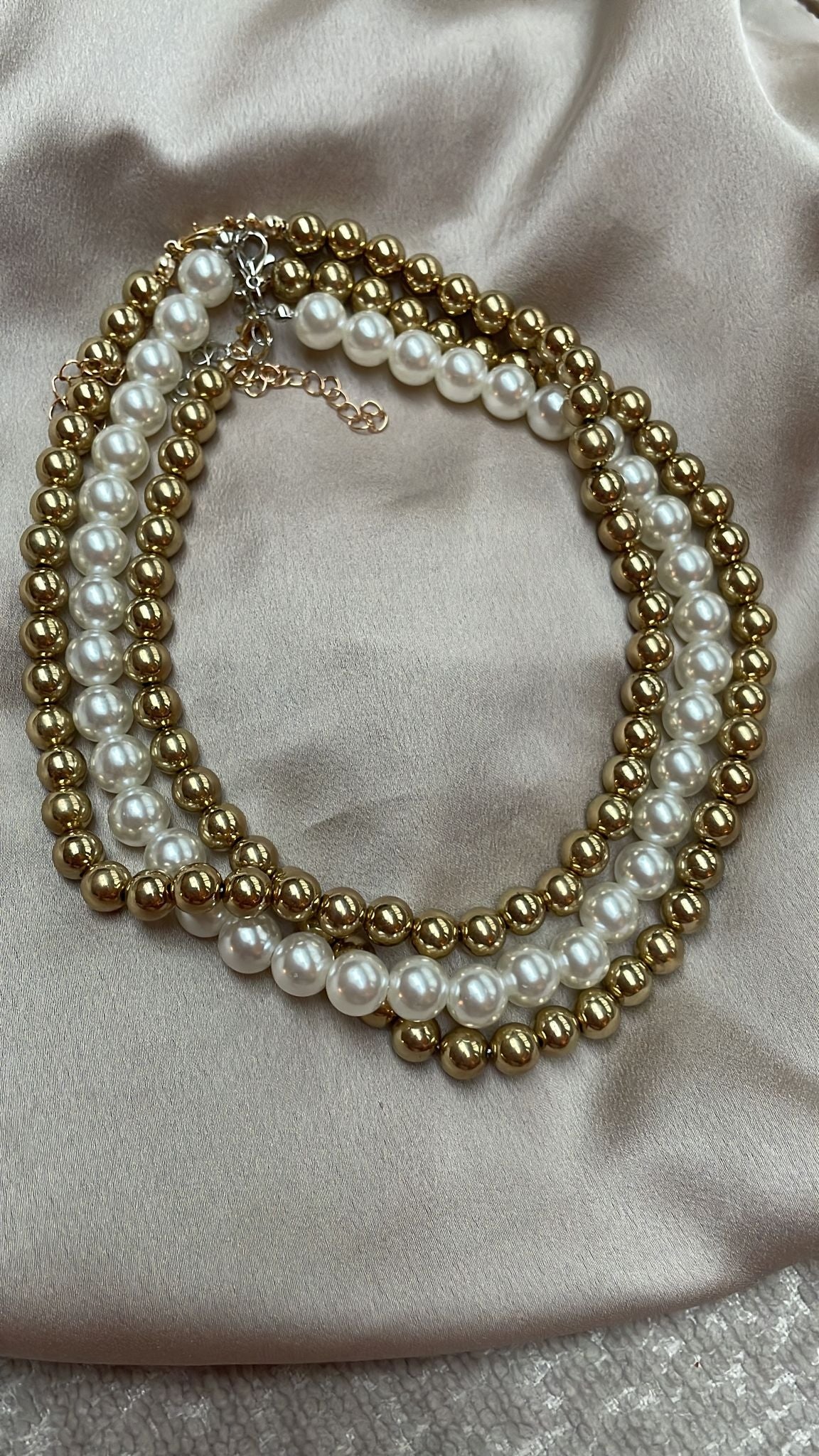 AA 0483 - Ketting - Oversized Beads - Layers - Parel & Bolletjes