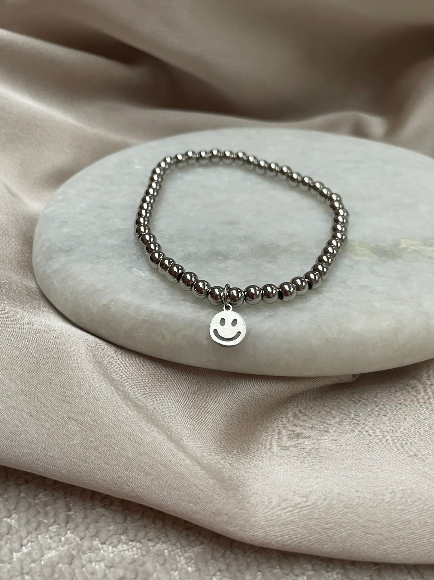 AA 0088 - Armband - Stainless Steel - Bolletjes - Smiley - Zilverkleurig