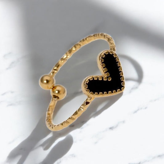 AA 0458 - Ring - HeartGlow - Zwart/Goudkleurig