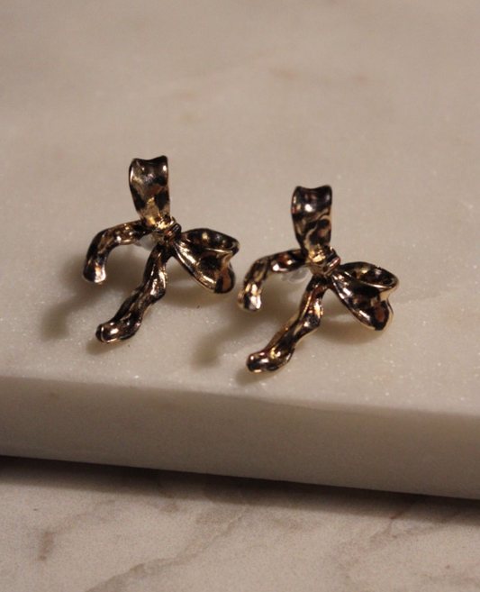 AA 0012 - Oorbellen - Strik met print - 2,15 x 2,4 cm - Print/Goudkleurig